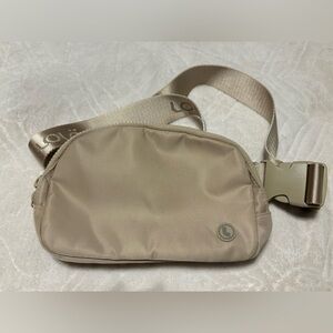 Lole belt bag